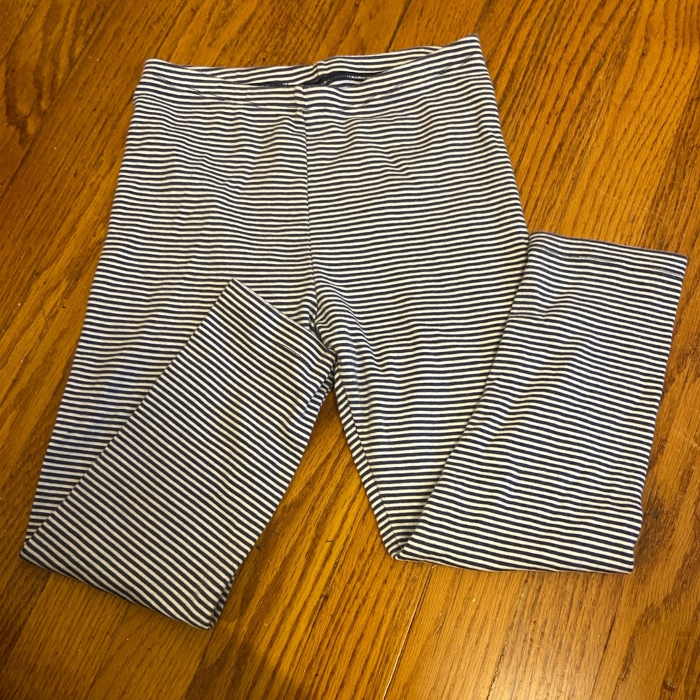Tea Capri leggings size 10